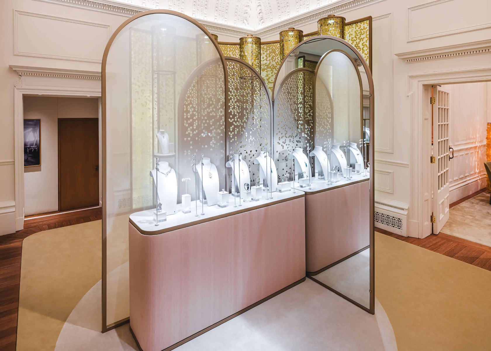 jewelry display cases